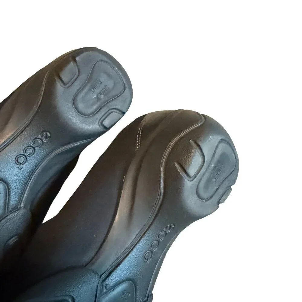 Ecco Rise Pull-On Comfort Shoes Gore Tex Stretch Casual Everyday Size 38 7.5